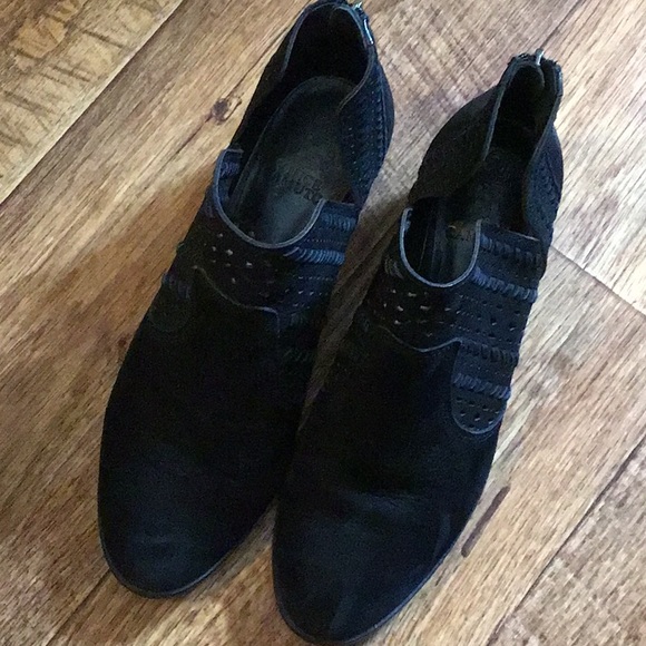 Vince Camuto Booties - Picture 4 of 5